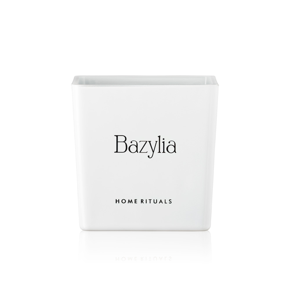 Doniczka osłonka biała z czarnym napisem Bazylia 12cm