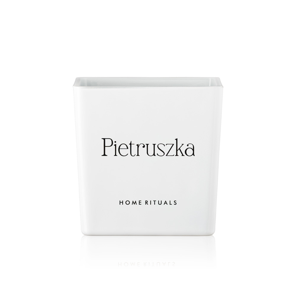Doniczka osłonka biała z czarnym napisem Pietruszka 12cm